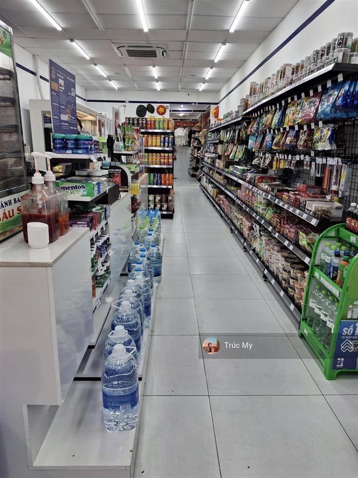 Cho thuê nhà mặt tiền lê thị hồng gấm, quận 1 dt 5x30m  trệt  2 lầu  70 triệu/tháng