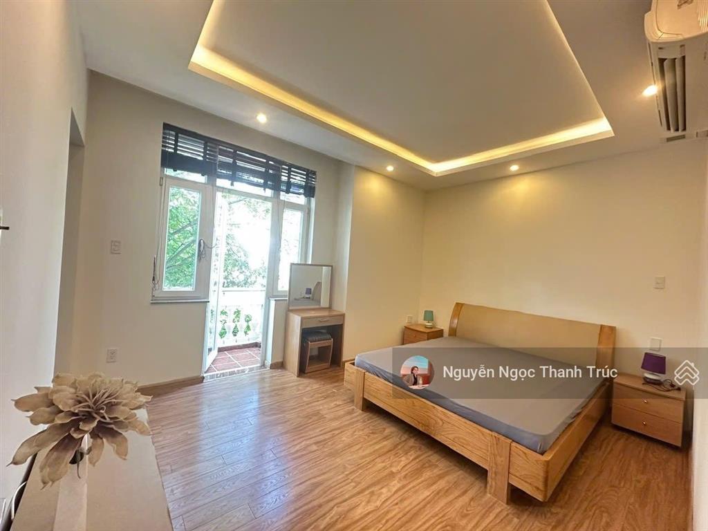 Cho thuê biệt thự trần ngọc diện, quận 2 dtsd 400m trệt 2 lầu 90 triệu/tháng