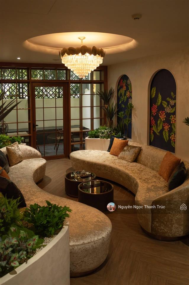 Cho thuê biệt thự hàn thuyên, quận 1 dt 9x30m trệt 2 lầu