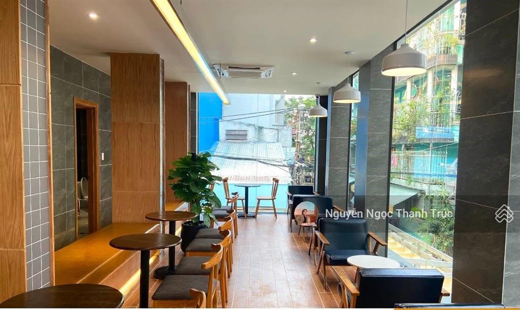 Cho thuê nhà góc 2 mặt tiền lữ gia, quận 11  dt 8x20m  trệt 1 lầu  60 triệu/tháng