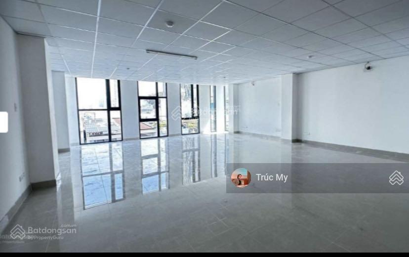 Cho thuê căn đôi mặt tiền trần hưng đạo, quận 1 dt 10x20m trệt 3 lầu 130 triệu/tháng