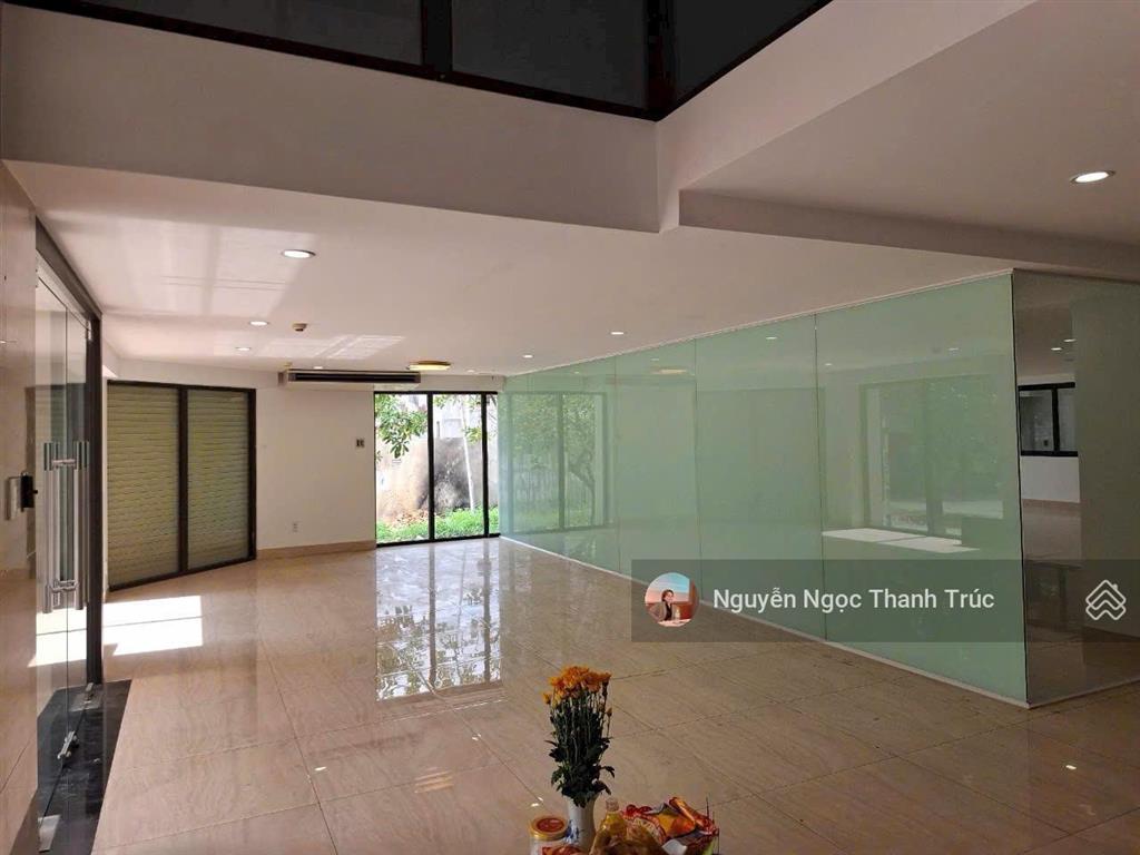 Tòa nhà góc 2mt đường số 11, phường an phú, quận 2 dt 16x20m dtsd 1.400m hầm 5 tầng 250 triệu/tháng