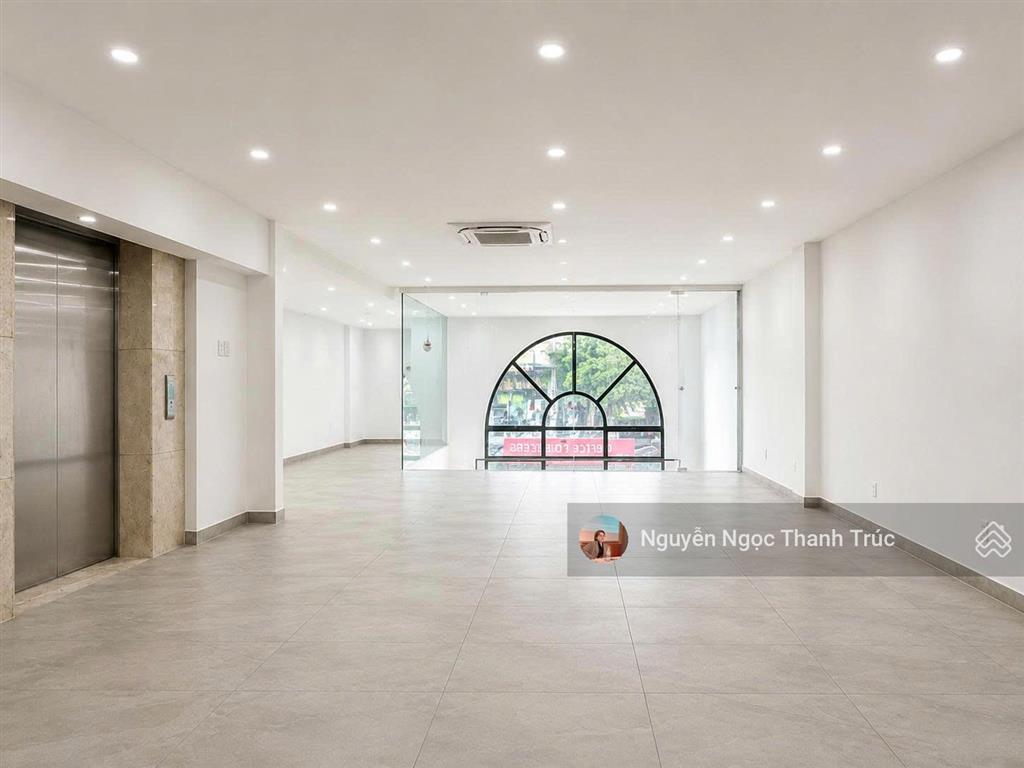 Cho thuê tòa nhà mặt tiền võ văn tần, quận 3  1000m2  hầm + 7 lầu + thang máy  190 triệu
