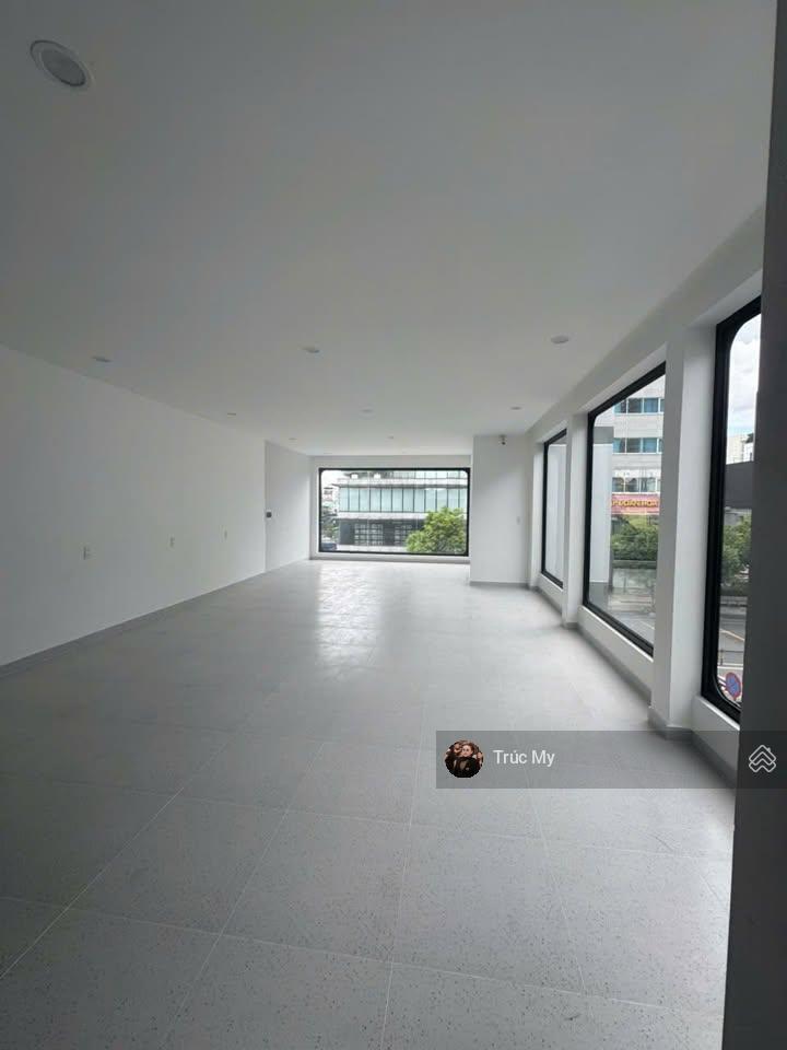 Tòa nhà mặt tiền chu văn an, bình thạnh dt 8x22m hầm, trệt 5 lầu, thang máy 80 triệu/tháng