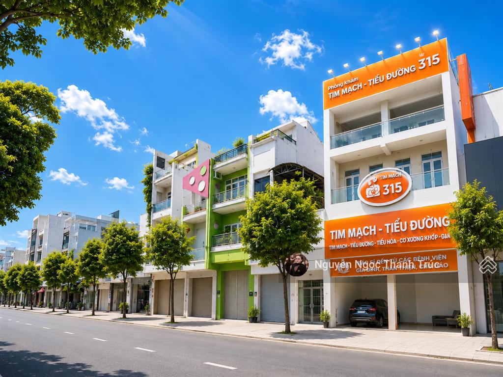 Cho thuê tòa nhà mặt tiền nguyễn sơn, tân phú dt 10x30m trệt 3 lầu 100 triệu/tháng