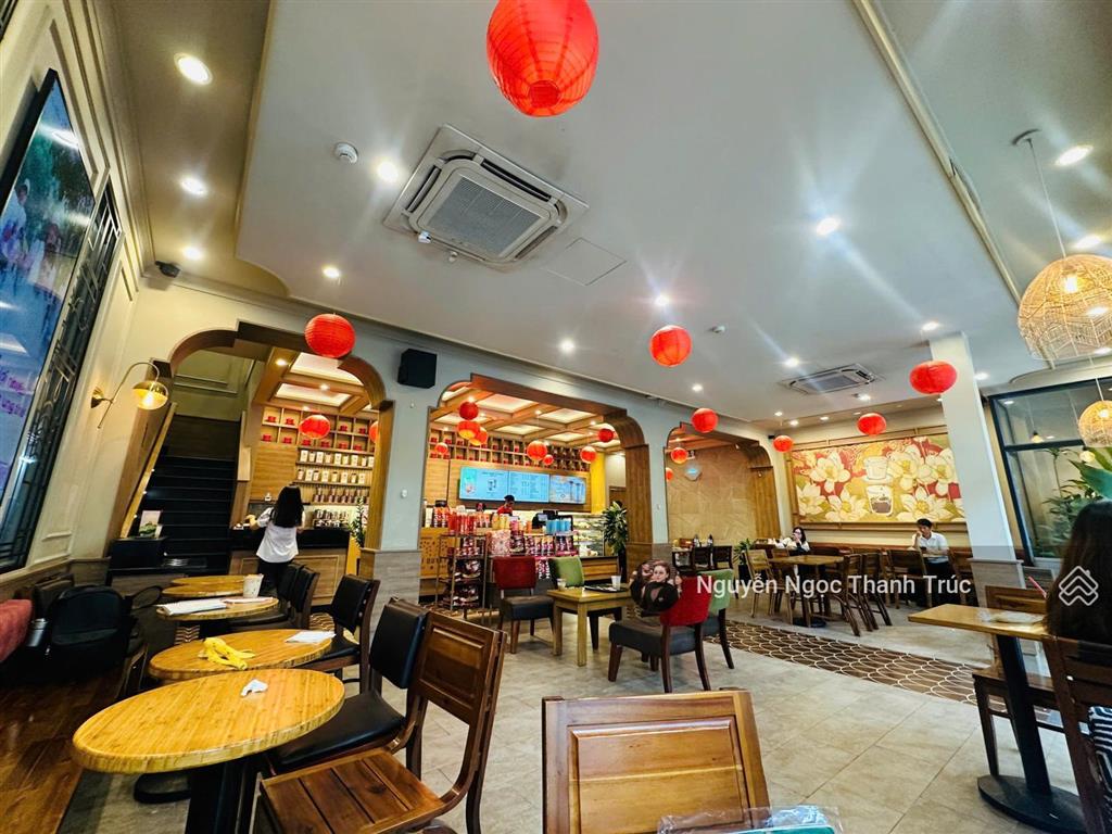 Cho thuê tòa nhà hàm nghi, quận 1 dt 18x16m 4 tầng giá thỏa thuận