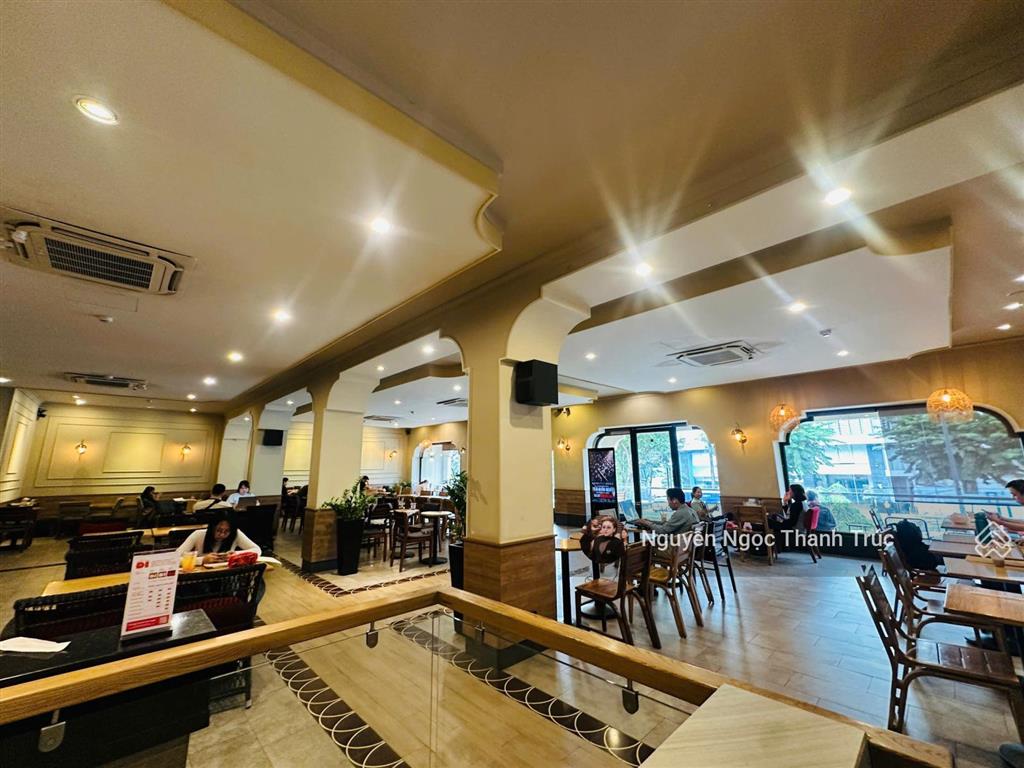 Cho thuê tòa nhà hàm nghi, quận 1 dt 18x16m 4 tầng giá thỏa thuận
