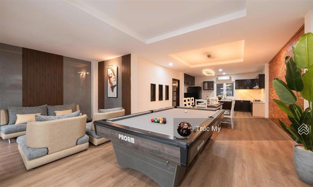 Cho thuê tòa nhà hoàng việt, tân bình dt 9x22m hầm + trệt + 5 lầu 160 triệu/tháng