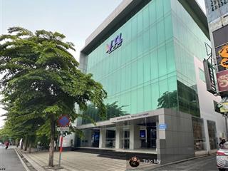 Cho thuê tòa nhà 2 mặt tiền trường sơn, tân bình dt 8x25m trệt 5 lầu thang máy 280tr