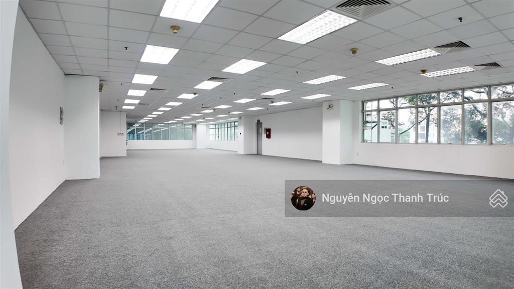Cho thuê tòa nhà vành đai trong, bình tân dt 15x23m hầm + trệt + 4 lầu 130 triệu/tháng