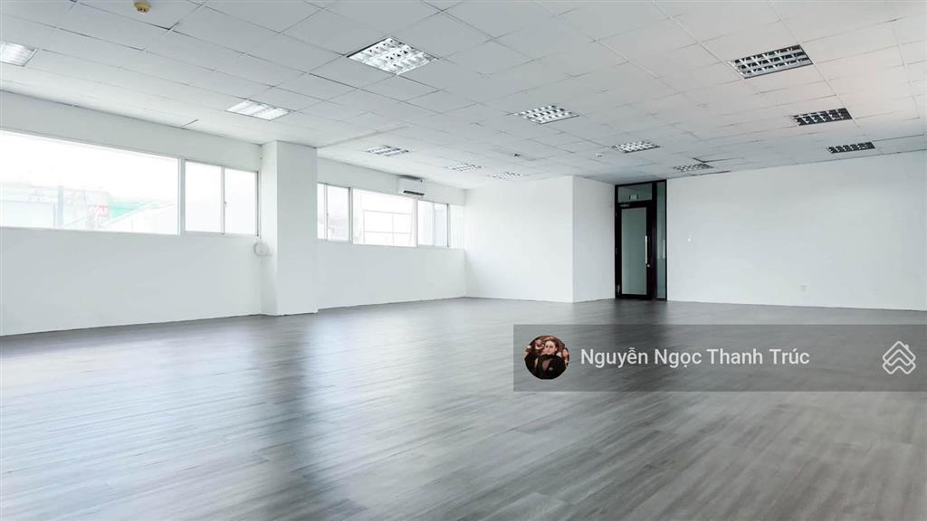 Cho thuê tòa nhà trường chinh, tân bình dt 14x26m trệt + 4 tầng 190 triệu/tháng
