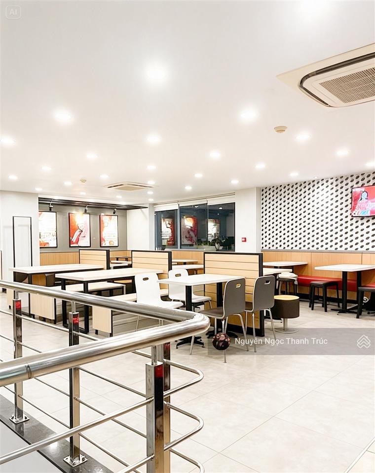 Cho thuê góc 2 mặt tiền nguyễn huy tự  nguyễn văn giai, quận 1  dt 9x20m  2 tầng  140 triệu/tháng