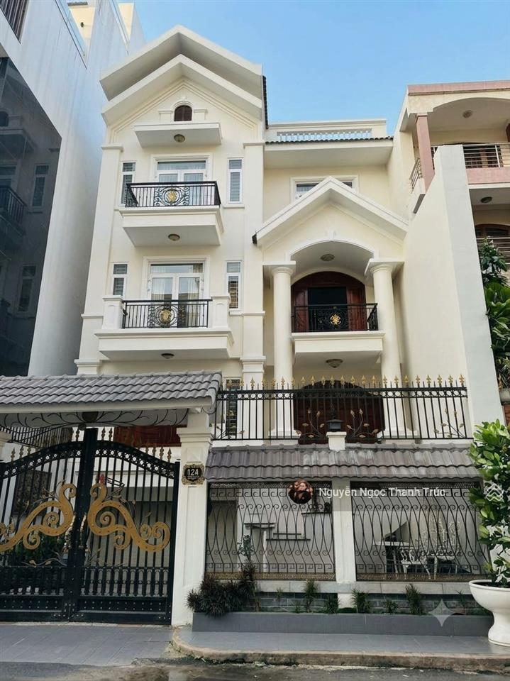 Cho thuê biệt thự đường hoàng việt, tân bình dt 220m giá 100tr/tháng