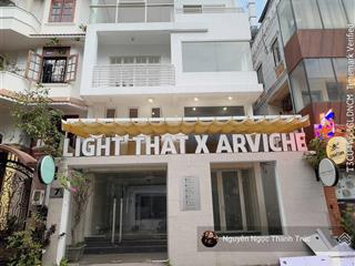 Cho thuê nhà mặt tiền hoa mai  phú nhuận  9x18m  65 triệu