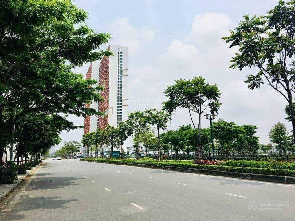 Bán shophouse chân đế anland lakeview, dt 219m2, view hồ điều hòa, kinh doanh cực tốt