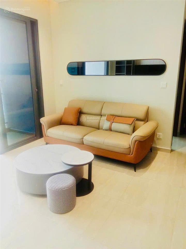 Cần cho thuê 2pn2wc ,91m2, full nội thất, view hồ bơi, tầng đẹp nhất, 0908 938 ***