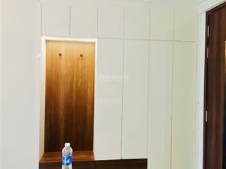 Cần cho thuê 2pn2wc ,91m2, full nội thất, view hồ bơi, tầng đẹp nhất, 0908 938 ***