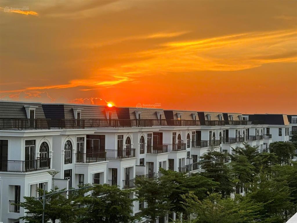 Bán gấp nhà vườn hud mê linh 104m vị trí đẹp, giá tốt