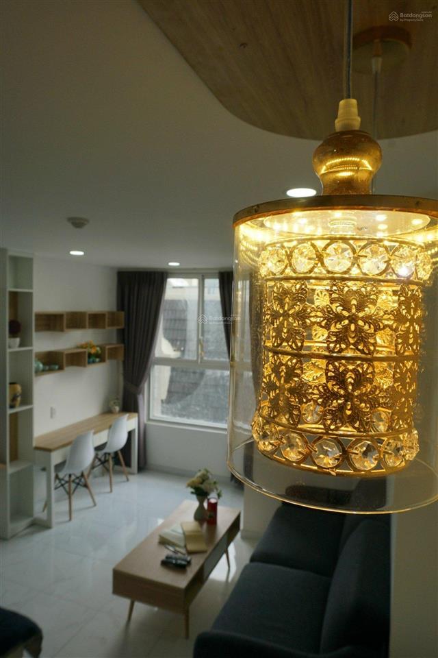 Cho thuê căn orchard garden  hồng hà, officetel, 32m2 giá 11tr/tháng  0933 481 ***