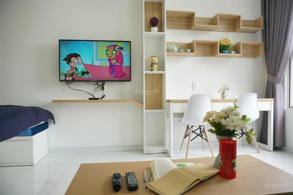Cho thuê căn orchard garden  hồng hà, officetel, 32m2 giá 11tr/tháng  0933 481 ***