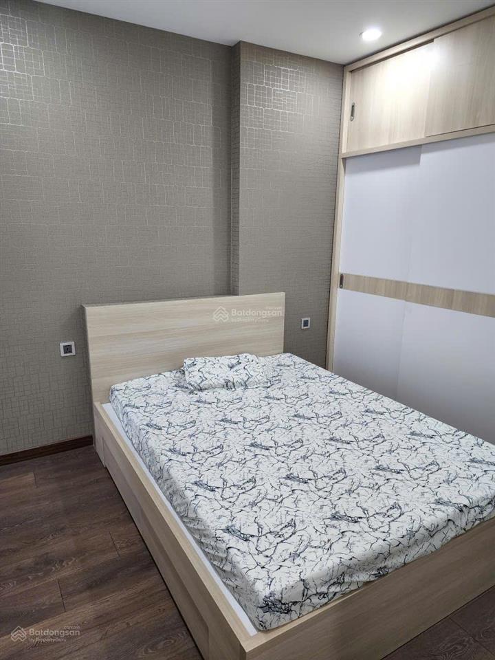 Cần cho thuê căn hộ res green tower, quận tân phú, 83m2, 3pn 2pw , giá 15tr5 ,  0933 481 ***