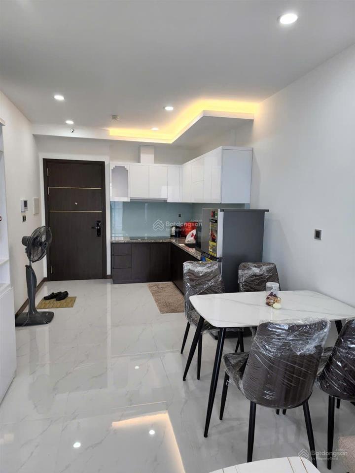 Cần cho thuê căn hộ res green tower, quận tân phú, 83m2, 3pn 2pw , giá 15tr5 ,  0933 481 ***