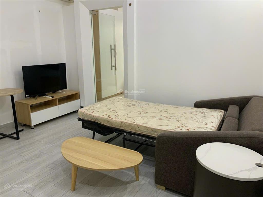 Bán căn hộ garden gate , 38m2, oficel , full nội thát giá 3ty3 ( đang chờ sổ )  0933 481 ***