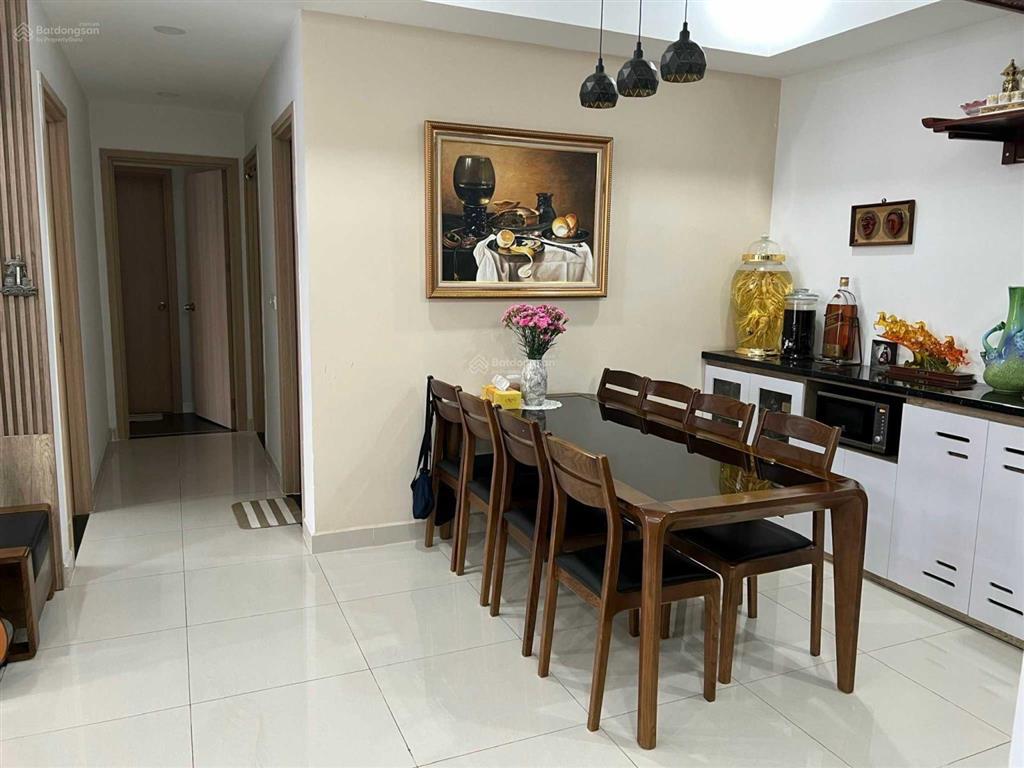 Bán nhanh căn botanica premier 69m2, 2pn, 2wc, ntcb , giá 5ty9 ( bao sổ )  0933 481 ***
