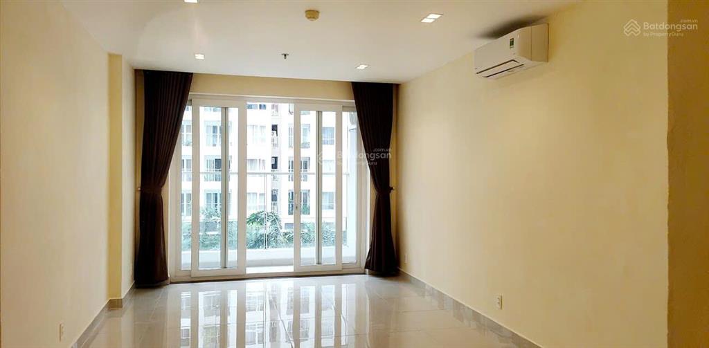 Cho thuê căn sky center  phổ quang 36m2 ,officel,( k nội thất ) giá 10,5tr  /zalo 0933 481 ***