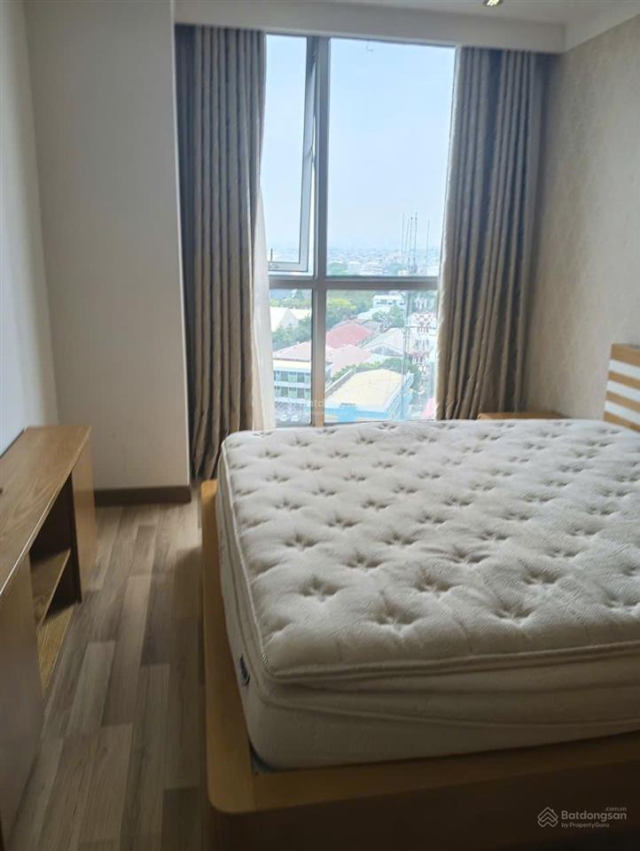 Cần bán căn hộ saigon airport plaza ,57m2, 1pn , 1wc , 1pk , giá 5 tỷ có sổ  0933 481 ***