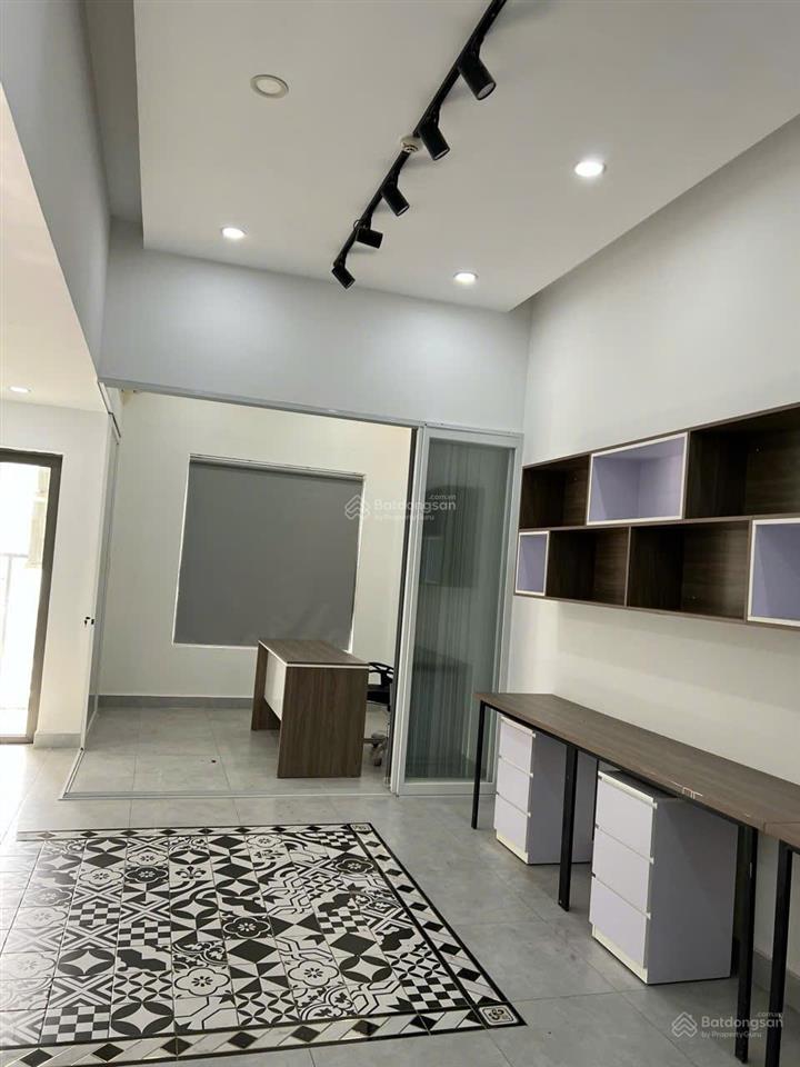 Bán hộ newton residence  trương quốc dung , 35m2, oficel , ntcb giá 3 tỷ ( bao sổ ) 0933 481 ***