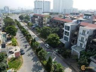 Chính chủ cần bán lk 110m2 vị trí kinh doanh, sẵn nhà 5 tầng, hoàn thiện cơ bản, đường rộng,giá tốt