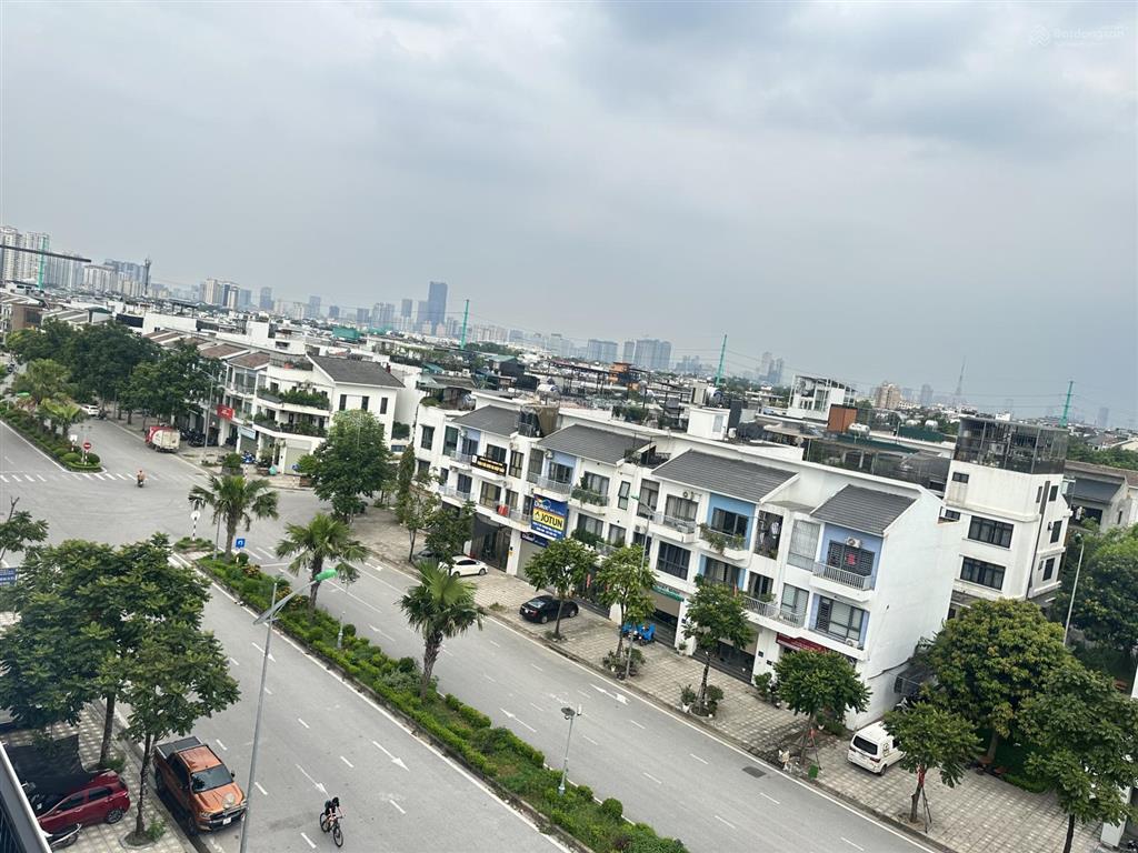 Liền kề 90m2*4t, mặt đường 40 m  đường văn tiến dũng cần bán, giá bán đầu tư. l/h 0977 246 ***