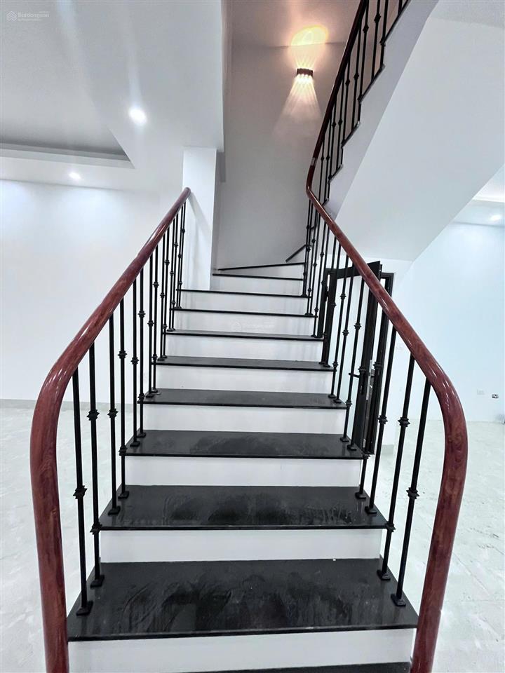 Liền kề đẹp xuân phương  trịnh văn bô cần cho thuê, giá thuê tốt kđt. l/h 0977 246 ***