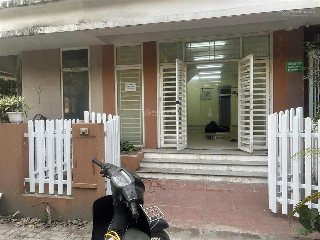 Liền kề xuân phương cho thuê  dt 75m2 x 5 tầng, ô 7 phòng, đường ô tô tránh, giá thuê 15 triệu