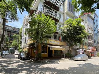 Cho thuê gấp mặt bằng kinh doanh tầng 1 lô góc nghĩa tân đường ô tô tránh