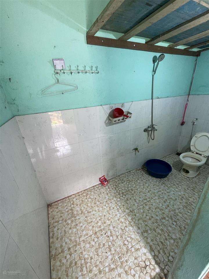 Cho thuê phòng trọ vệ sinh khép kín. diện tích 25m2 giá 800k/phòng