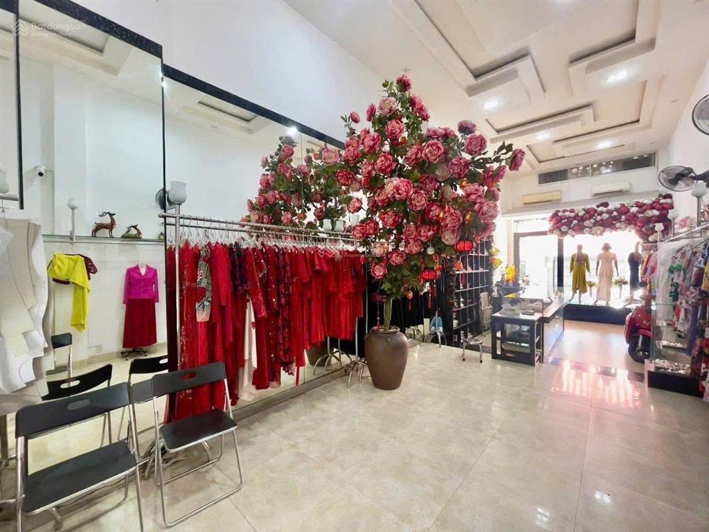 Bán nhà 4 tầng mặt tiền đường lê quý đôn thuận tiện kinh doanh buôn bán  0762 111 ***