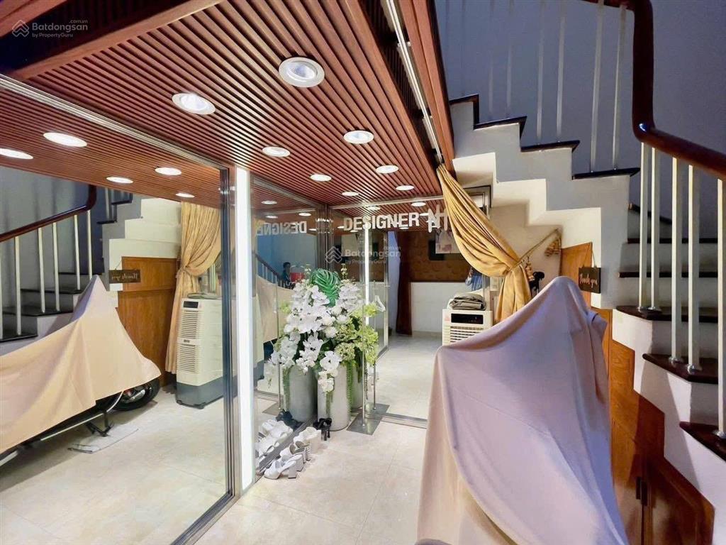 Bán nhà 4 tầng mặt tiền đường lê quý đôn thuận tiện kinh doanh buôn bán  0762 111 ***