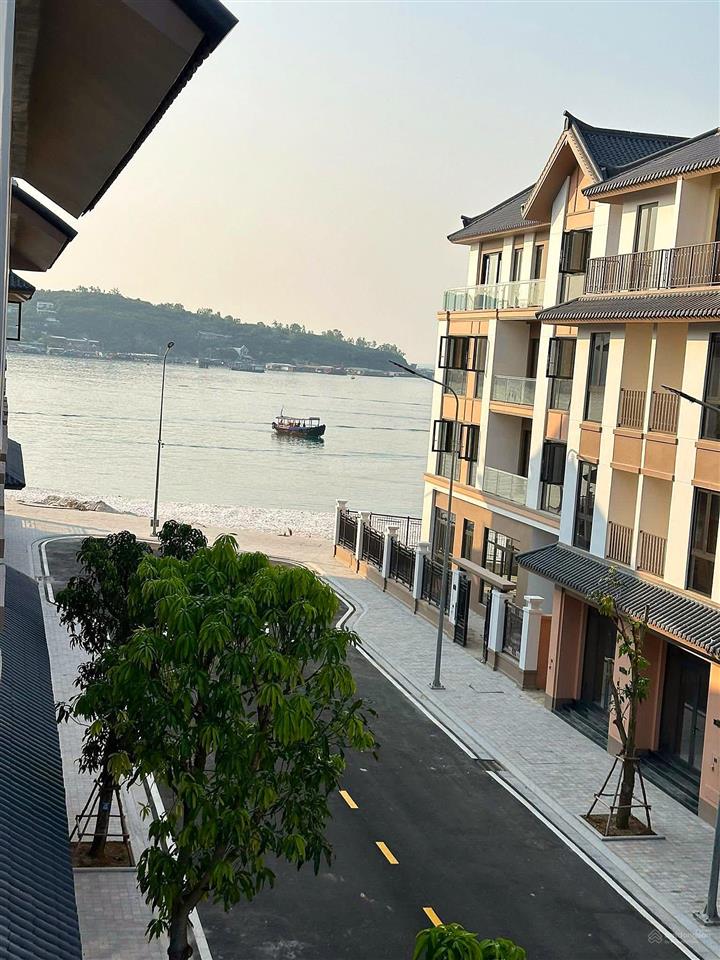 Cn liền kề đất dự án vinhomes pearl bay gần biển giá siêu hiếm 0762 111 ***