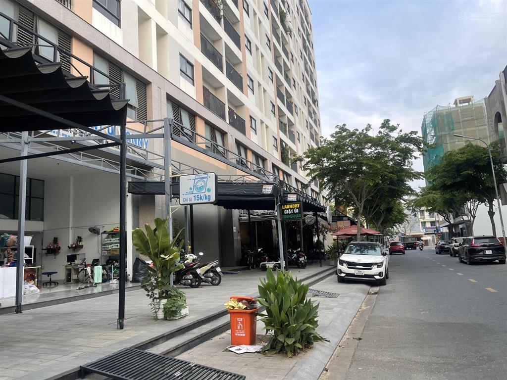 Cần tiền bán căn shophouse toà nhà xh1 vcn phước long 2.  0762 111 ***