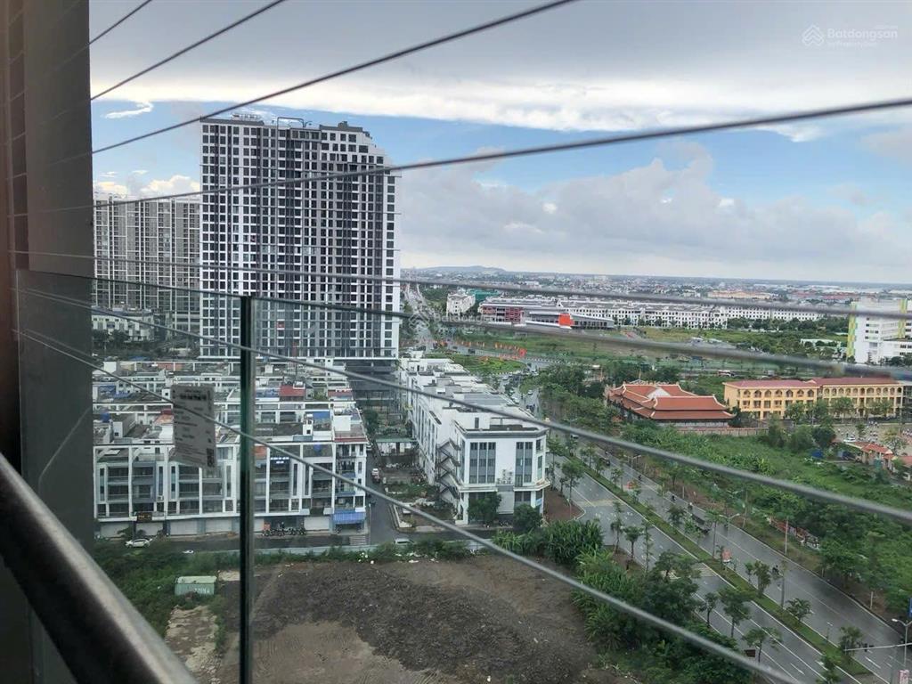 Cho thuê căn hộ 2 phòng ngủ  tòa tulip chỉ 8,5 triệu