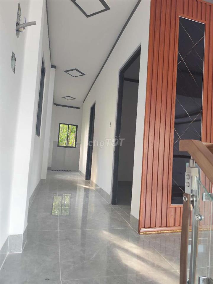 Bán nhà giá ngộp 1 trệt 1 lầu