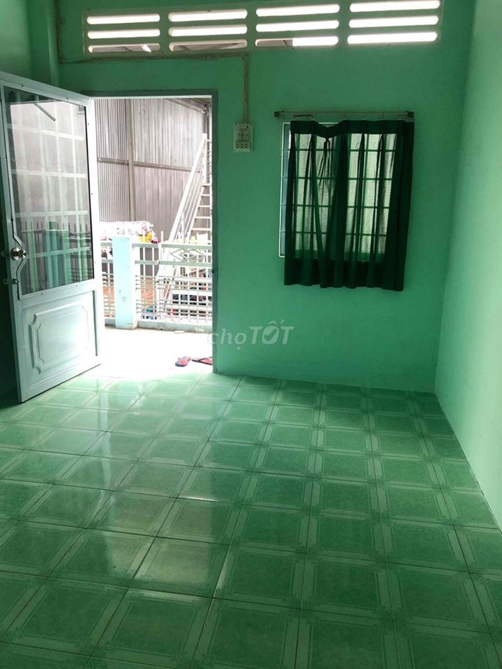 Phòng trọ 21m2 ngay đường Hà Hoàng Hổ, Long Xuyên