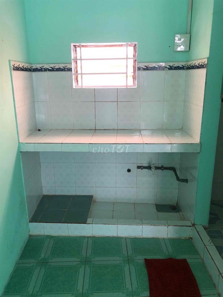 Phòng trọ 21m2 ngay đường Hà Hoàng Hổ, Long Xuyên