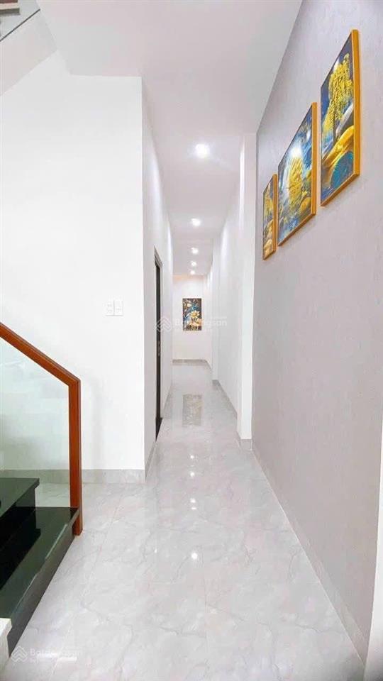 Bán nhà riêng 3pn, 3wc, 87m2 tại phú lợi, thủ dầu một, 4,5 tỷ sân oto nhựa thông nhà đã hoàn công