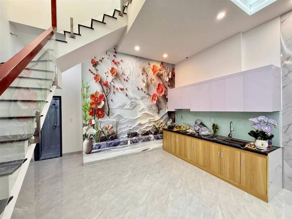 Bán nhà riêng 66m2, 3pn, 2wc, 3tỷ1 chánh nghĩa, thủ dầu một, bình dương đẹp xuất sắc chốt