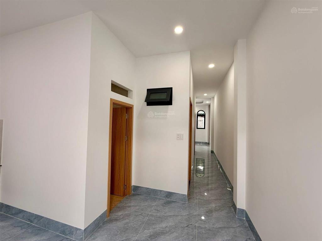 Bán gấp nr 2pn, 1wc tại phú hòa, 3,45 tỷ, 100m2 khu dân đông vị trí gần trường và nhựa 5m thông