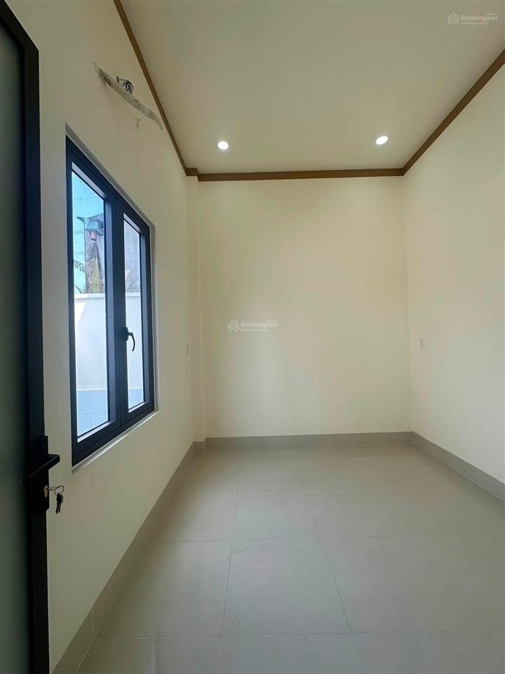 Bán nhà riêng tại khu dân cư tân an, 2,48 tỷ, 99,8m2, 2pn, 2wc bao đẹp sân xe tải đường thông