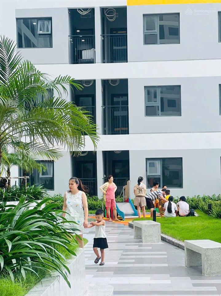 Chính chủ cần bán căn 1 phòng ngủ legacy central ngay thuận giao 25, sổ sẵn